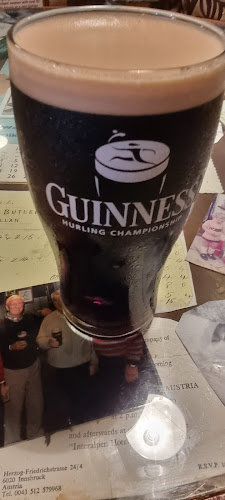 Raglan Road Traditional Irish Pub - Hospitality and gastronomy