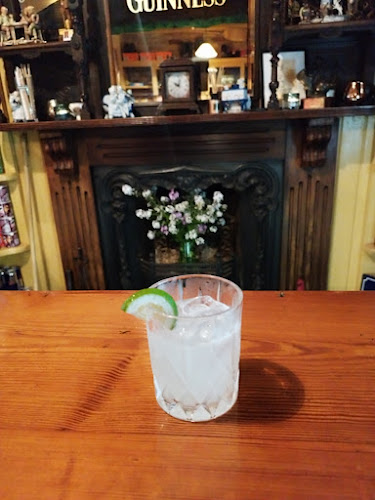 Opinii despre Leonard's Pub and Grocery în Lahardane - Hospitality and gastronomy