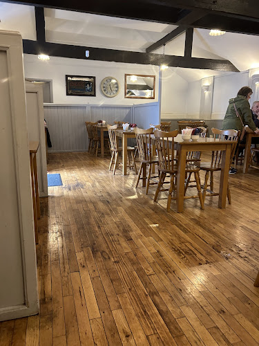 Comentarii opinii despre Burkes Restaurant