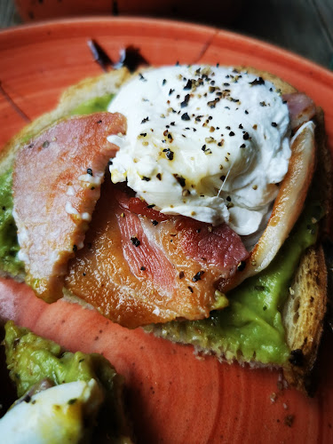 Opinii despre The Shire Bar & Cafe în Killarney - Hospitality and gastronomy