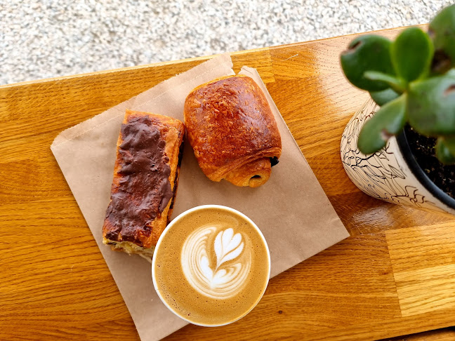 Comentarii opinii despre Bakery Shack