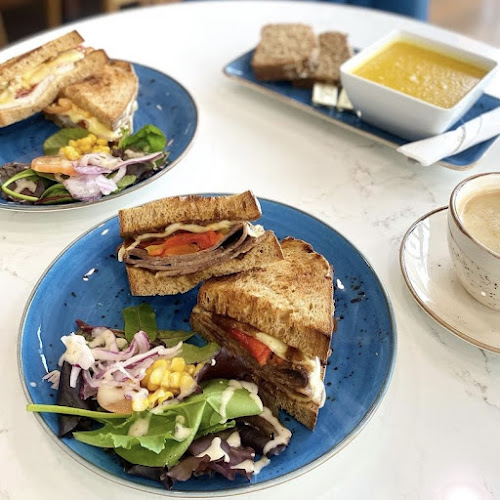 Quigleys Cafe, Bakery & Deli - Athlone