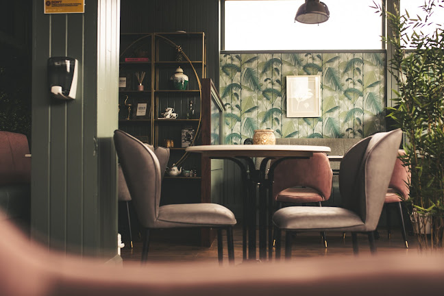 Red Earth - Lifestyle Store & Restaurant - Mullingar