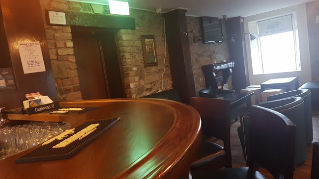 Comentarii opinii despre The Kesh Bar