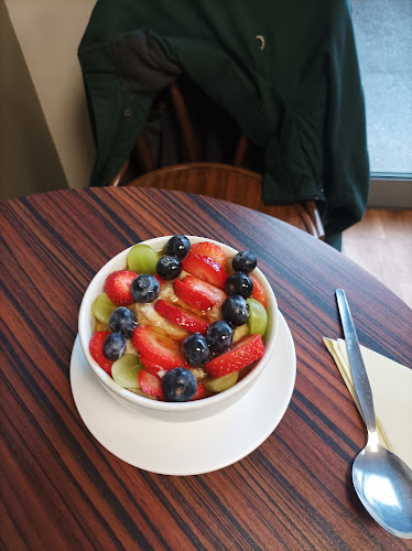 Opinii despre Cafe Rose în Portumna - Hospitality and gastronomy