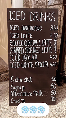 Opinii despre Cafe Plaza în Navan - Hospitality and gastronomy