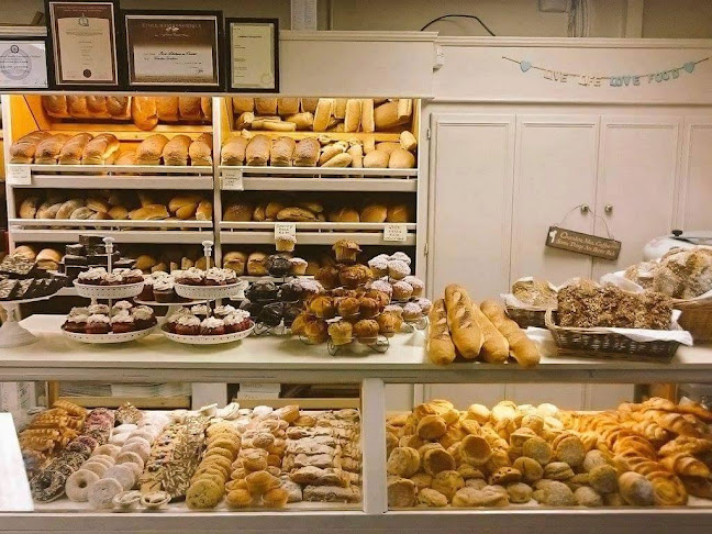 Opinii despre Carries Bakery în Ennis - Hospitality and gastronomy