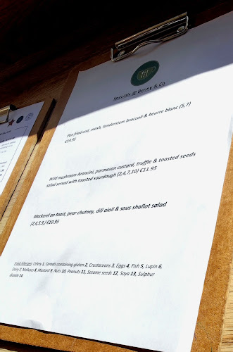 Opinii despre Benny & Co coffee bar & restaurant în Ballybofey - Hospitality and gastronomy