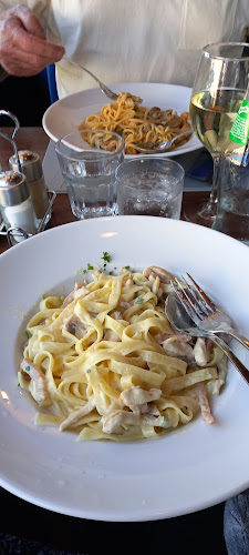 Comentarii opinii despre Blue Leaf Restaurant