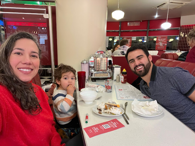 Eddie Rocket's - Hospitality and gastronomy