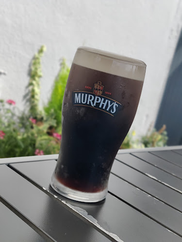 Hayes' Bar and Restaurant, Rushanes, Glandore, Co. Cork, P81 WE16