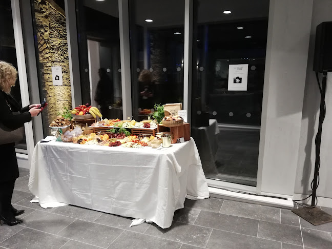 Platterbylu Trim - Café and Artisan Pantry