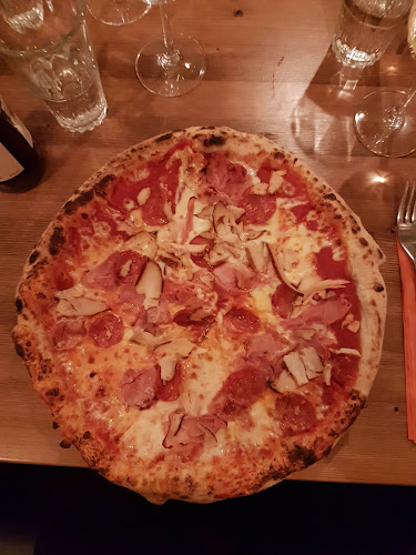 Comentarii opinii despre La Scarpetta