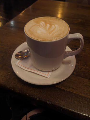 Comentarii opinii despre McMahons Cafe Bar