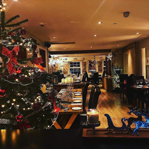 One Hundred Degrees Restaurant and Wine Bar