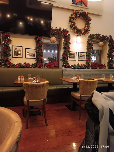 Barry's of Douglas Restaurant & Bar - Hospitality and gastronomy