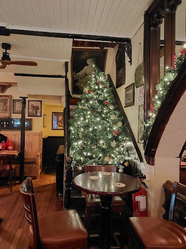 The Quays Bar and Restaurant - Hospitality and gastronomy