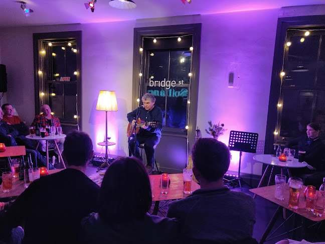 Comentarii opinii despre Bridge St Bar