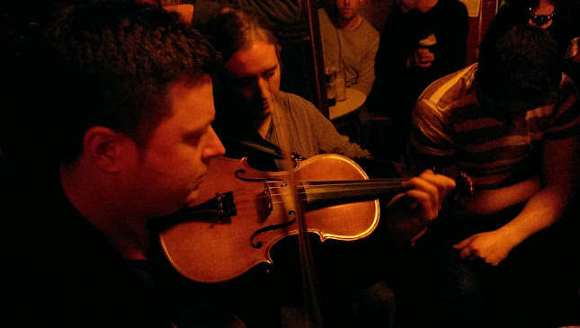 Comentarii opinii despre Carberry's Pub (Tí Chairbre)