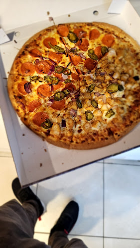 Pizza Max Trim - Hospitality and gastronomy