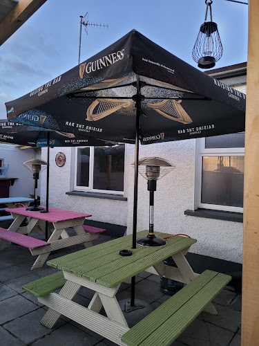 The Cave Bar - Hospitality and gastronomy