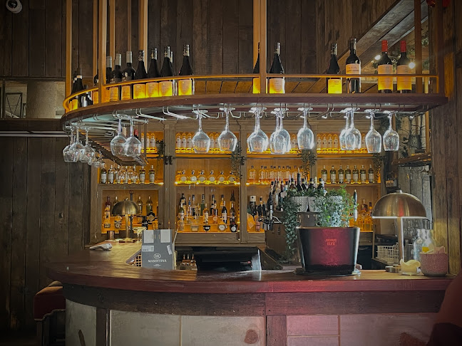 Comentarii opinii despre House Limerick