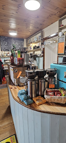 Opinii despre Dave's Deli & coffee shack în Ballina - Hospitality and gastronomy