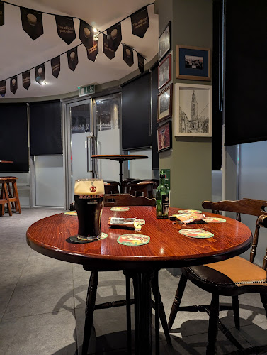 Pa Johnson's - Hospitality and gastronomy