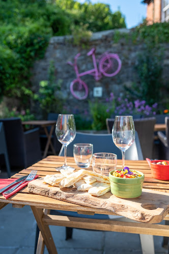 Vikki's Wine & Tapas Bar - Cork