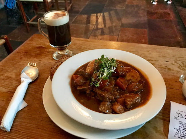 Gus O'Connor's Pub - Hospitality and gastronomy