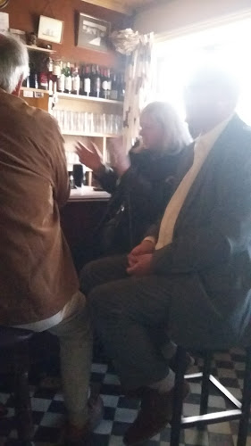 Comentarii opinii despre Pilot Bar