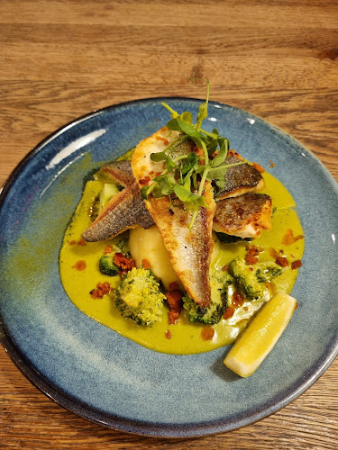 Opinii despre Momo Restaurant în Waterford - Hospitality and gastronomy