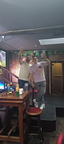 Comentarii opinii despre Cheers Bar