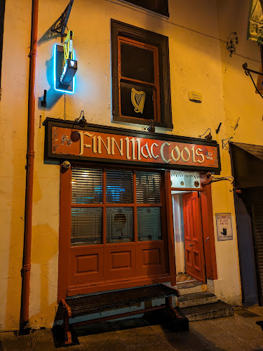 Opinii despre Finn McCool's pub în Ballyshannon - Hospitality and gastronomy