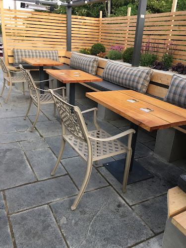 Comentarii opinii despre Geoffs Bar Castlemagner