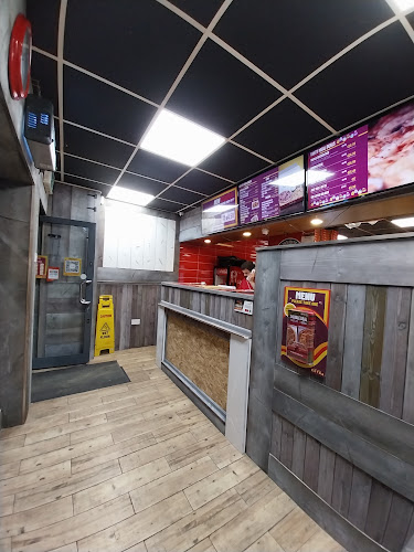 Opinii despre Apache Pizza Lucan în Lucan - Hospitality and gastronomy