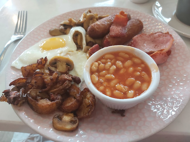 Dora May's Catering - Newbridge