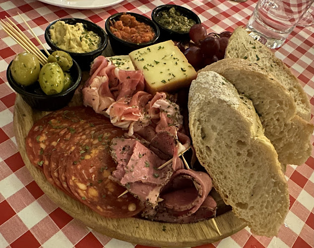 Opinii despre St Lukes Wine Tavern în Cork - Hospitality and gastronomy