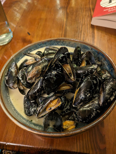 Comentarii opinii despre The Moorings Guesthouse & Seafood Restaurant @ The Bridge Bar