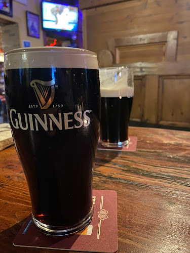 Opinii despre Skellys Bar & Guest House în Ballymahon - Hospitality and gastronomy