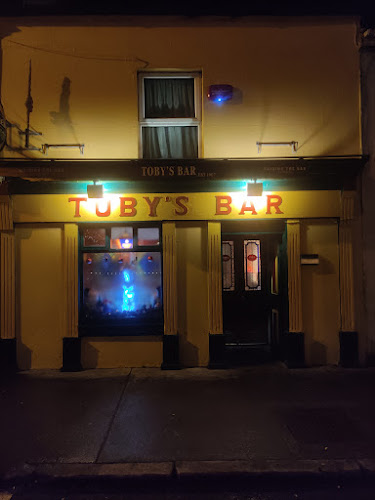 Toby's Bar - Westport
