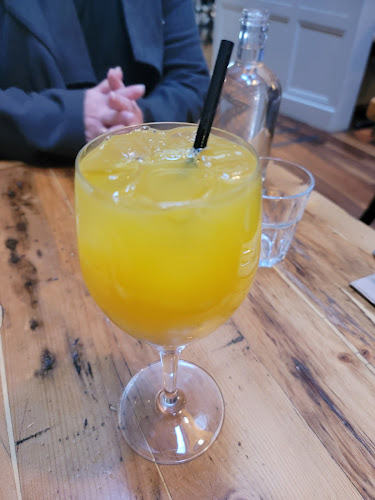 Dela Restaurant - Hospitality and gastronomy