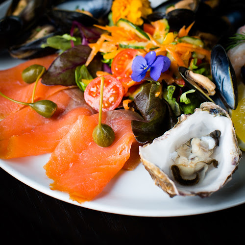 Opinii despre Paddy Burkes Bar & Restaurant în Clarinbridge - Hospitality and gastronomy