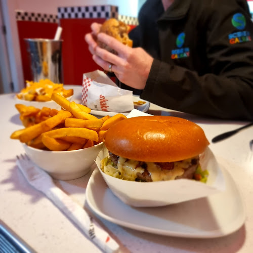 Comentarii opinii despre Shake Dog