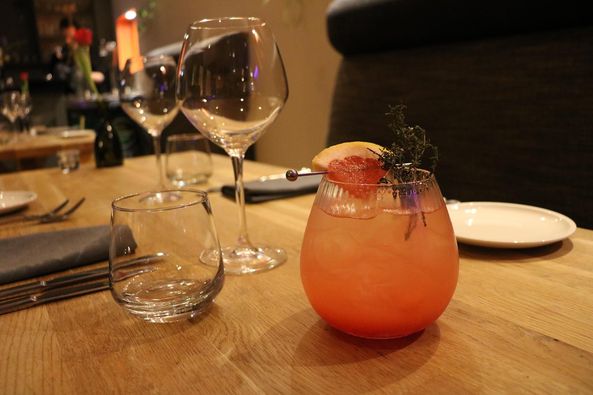 Comentarii opinii despre One Hundred Degrees Restaurant and Wine Bar