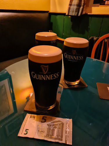 O'Loclainn's Irish Whiskey Bar - Hospitality and gastronomy