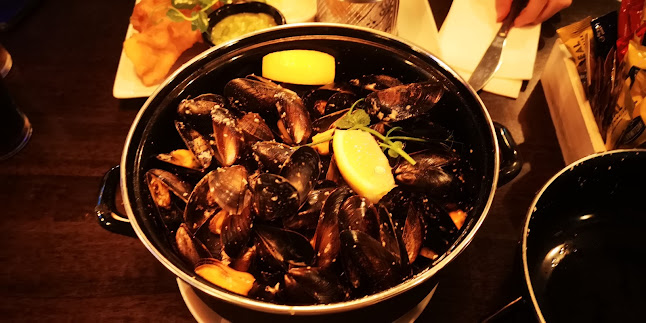 Opinii despre The Amethyst Bar în Keel - Hospitality and gastronomy