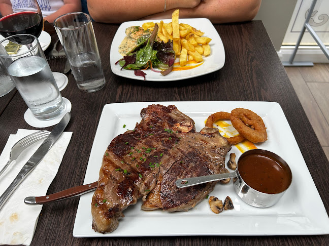 Pauline's Restaurant