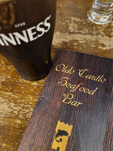Olde Castle Seafood Bar - Hospitality and gastronomy