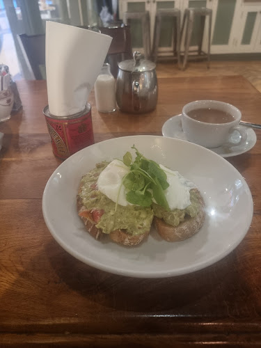 Comentarii opinii despre De Calf Cafe